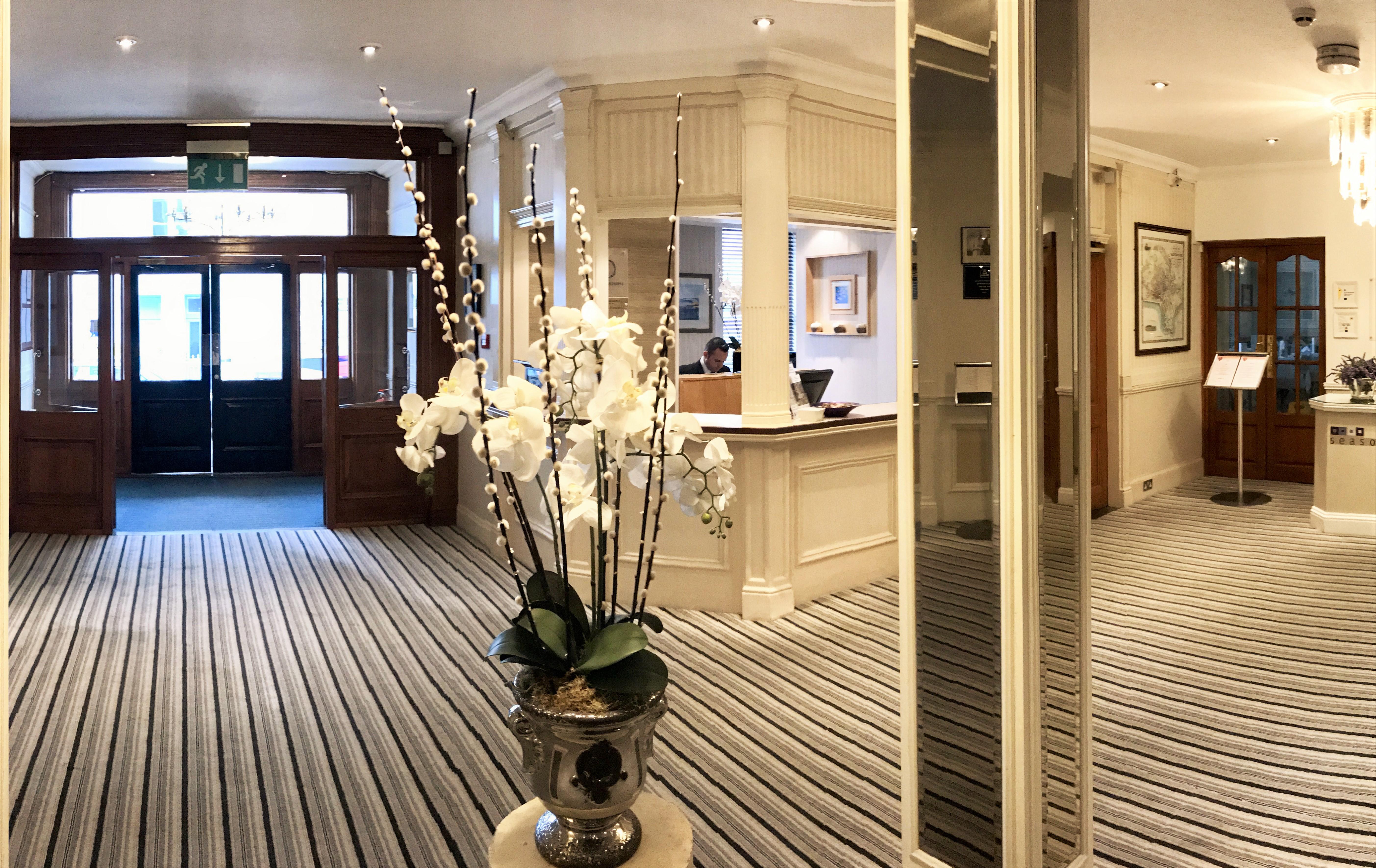 Best Western Royal Hotel Saint Helier Bagian luar foto